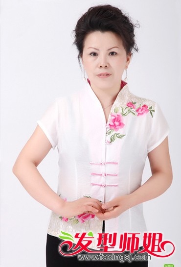 귢 ̷