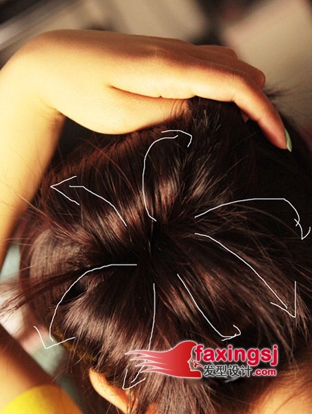 韩式盘头发的方法+怎么样盘韩式头发