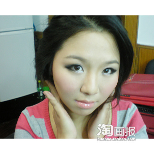 柔美公主发型登场 2011流行什么发型图