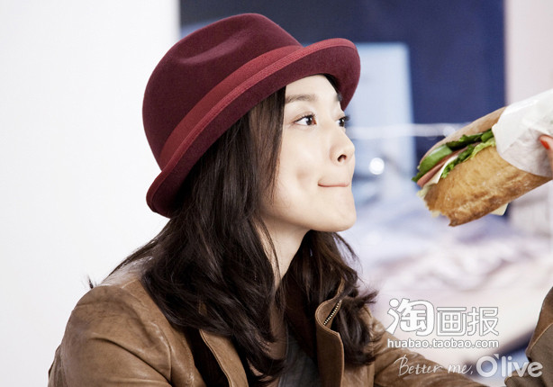 申敏Office风情发型 2011流行什么颜色头发