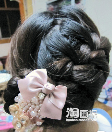 超模韩式发型尽显迷人风采 2011流行的发式